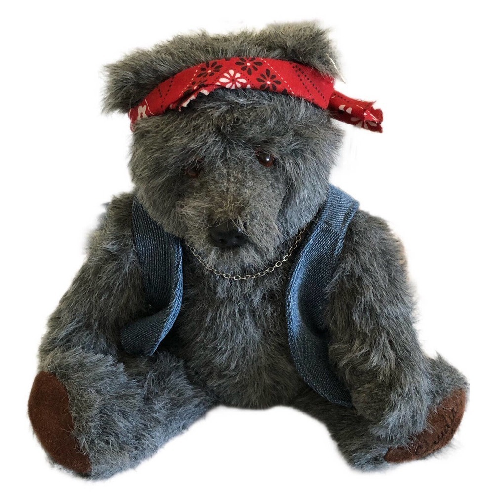 BEAR BOTTOMS by CLAUDIA Handmade Teddy Bear Willie Nelson Country Music Plush